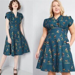 ModCloth Palava Deer Forest Green Dress US Size 2 (UK 6)